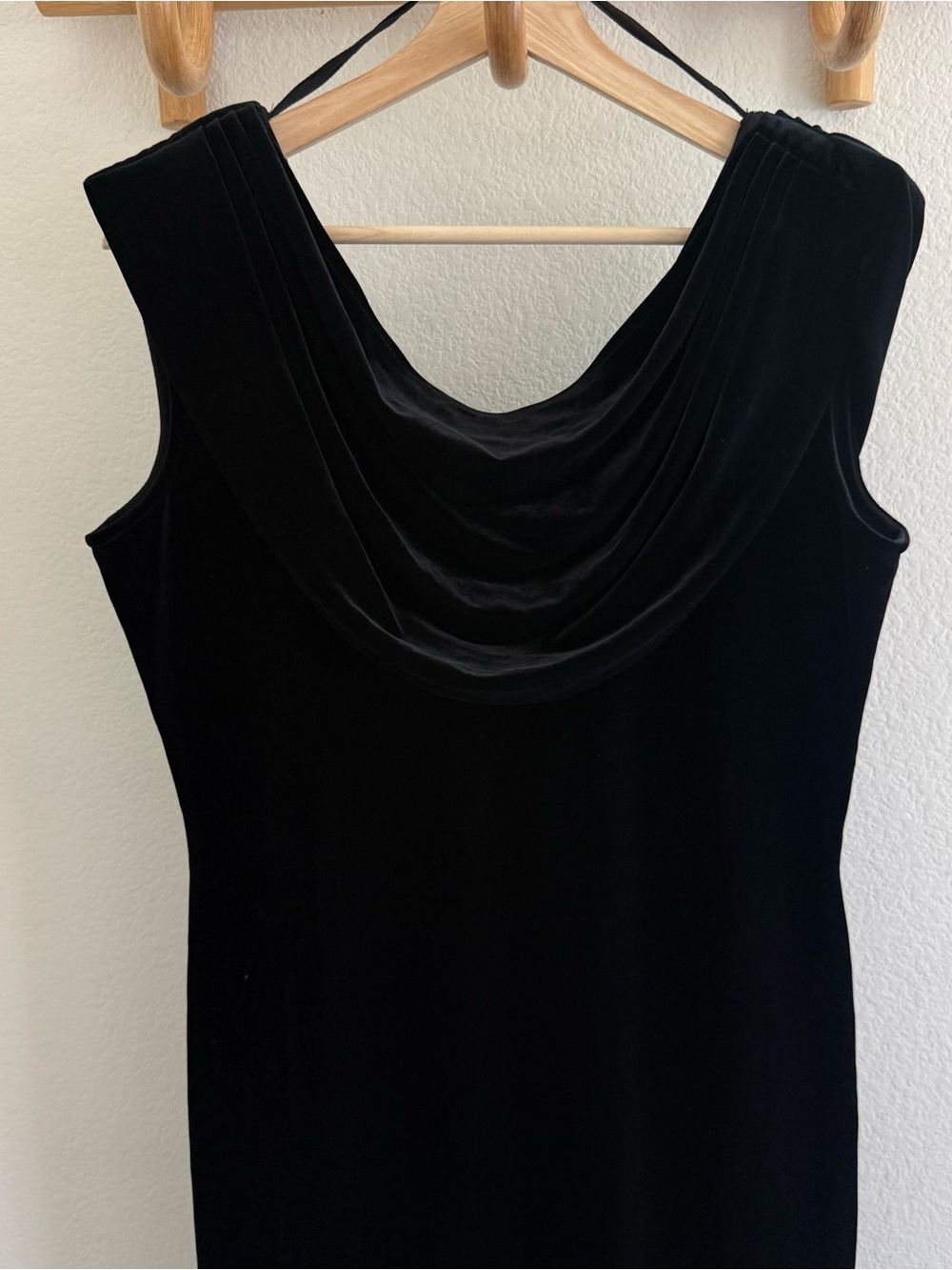 90s formal whimsigoth black velvet maxi dress sleeveless gown cowl neck size 12